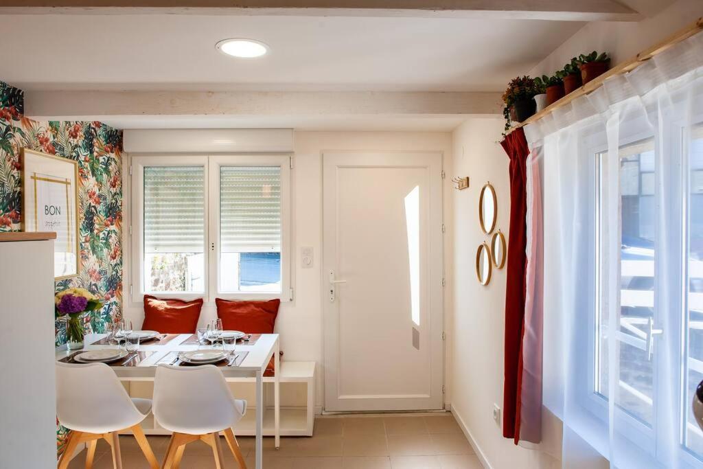 Le Cocoon - Appartement Dans Maison Du Xviieme Siecle Fougères المظهر الخارجي الصورة