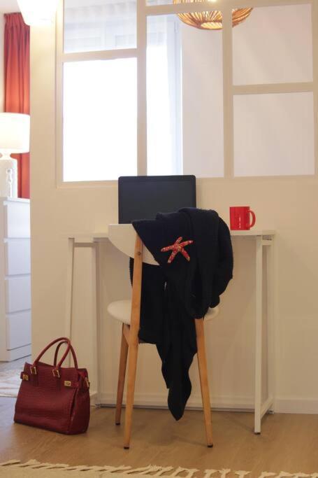 Le Cocoon - Appartement Dans Maison Du Xviieme Siecle Fougères المظهر الخارجي الصورة